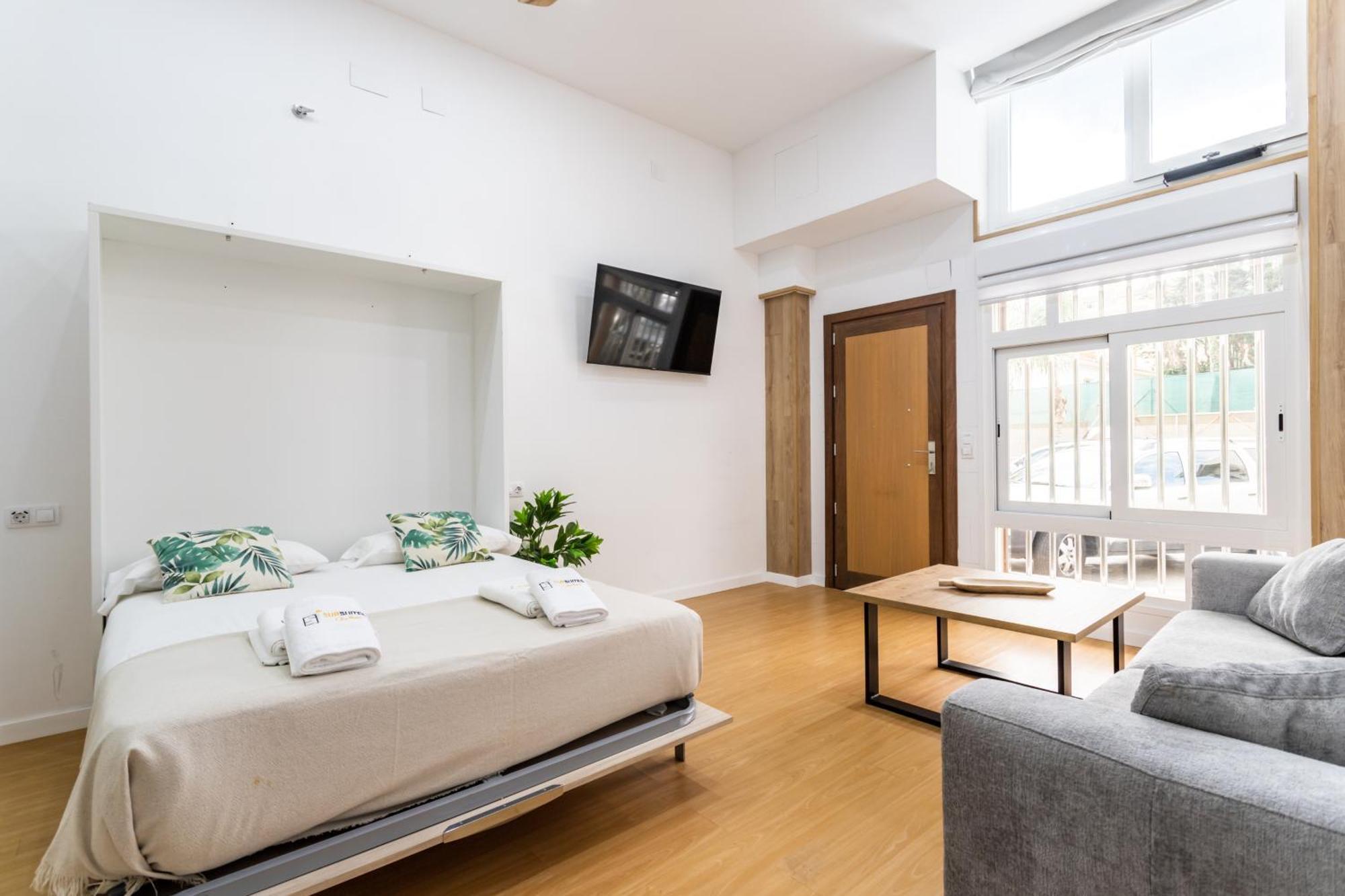 Sur Suites 2 Estudios Industriales Fuengirola Dış mekan fotoğraf