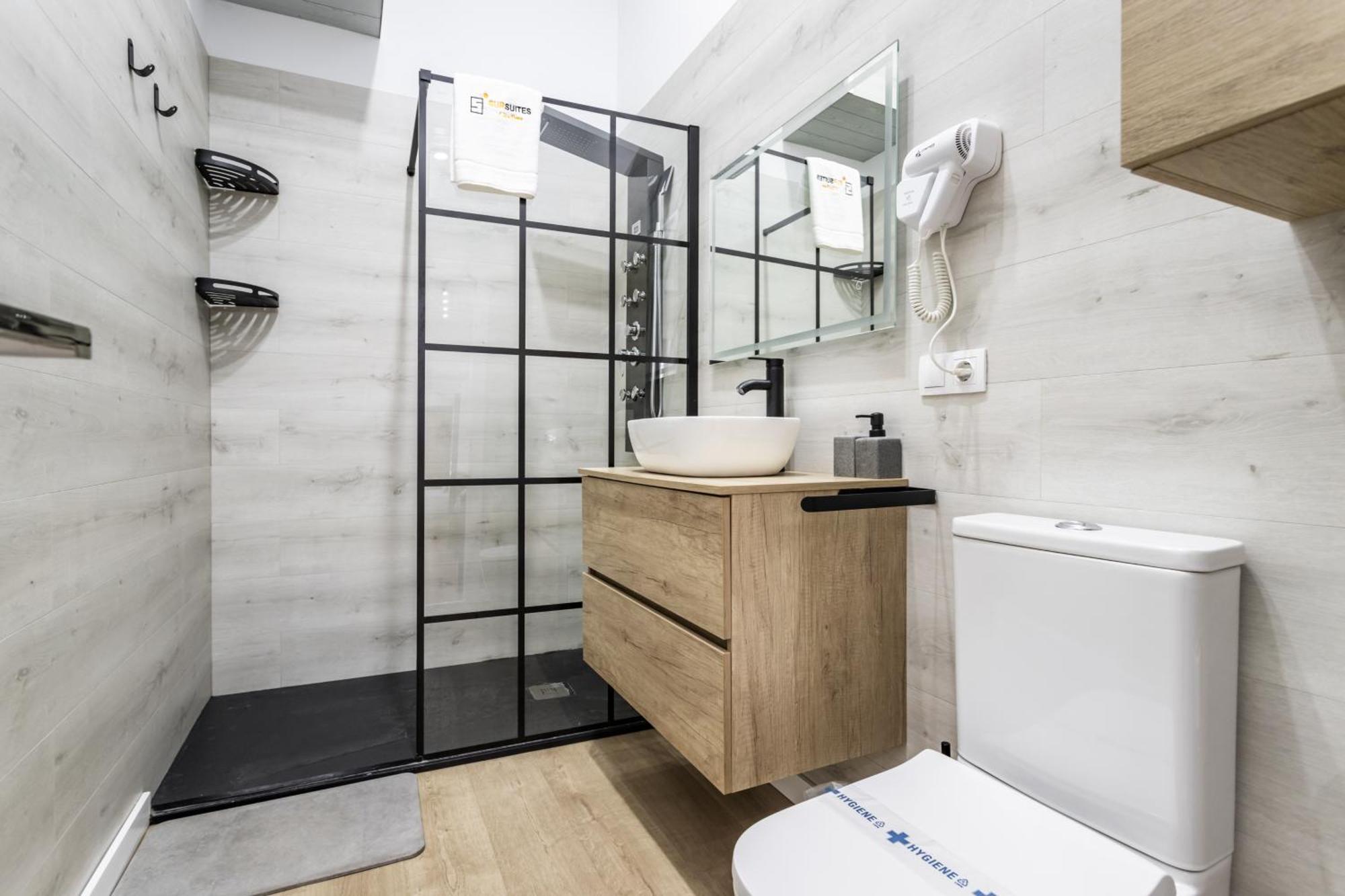 Sur Suites 2 Estudios Industriales Fuengirola Dış mekan fotoğraf
