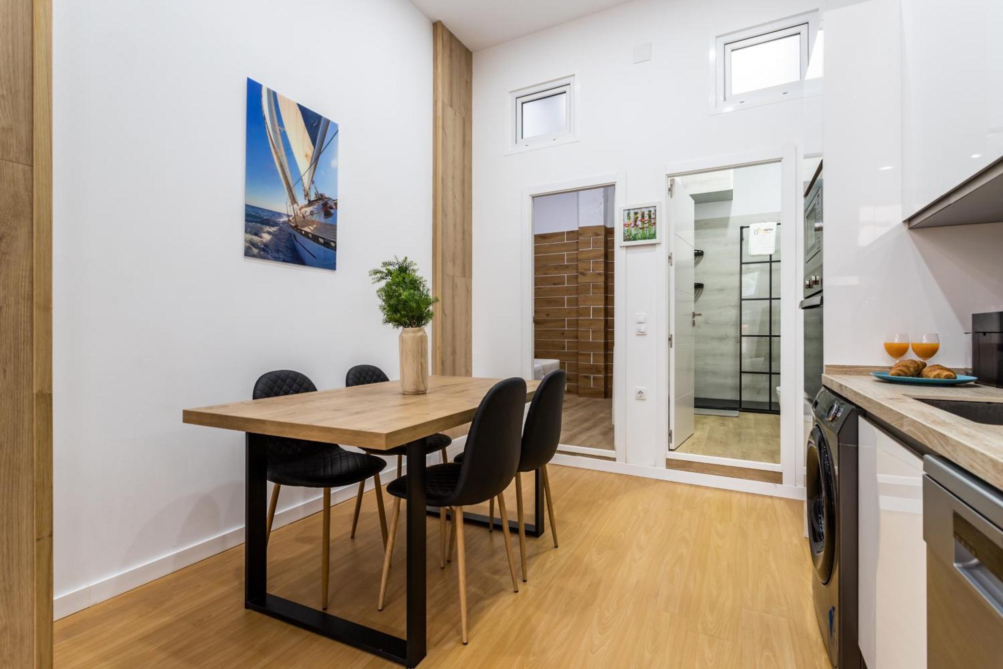 Sur Suites 2 Estudios Industriales Fuengirola Dış mekan fotoğraf
