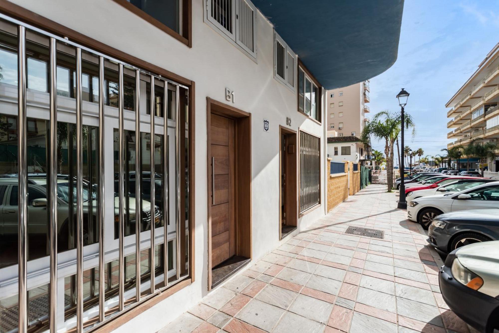 Sur Suites 2 Estudios Industriales Fuengirola Dış mekan fotoğraf