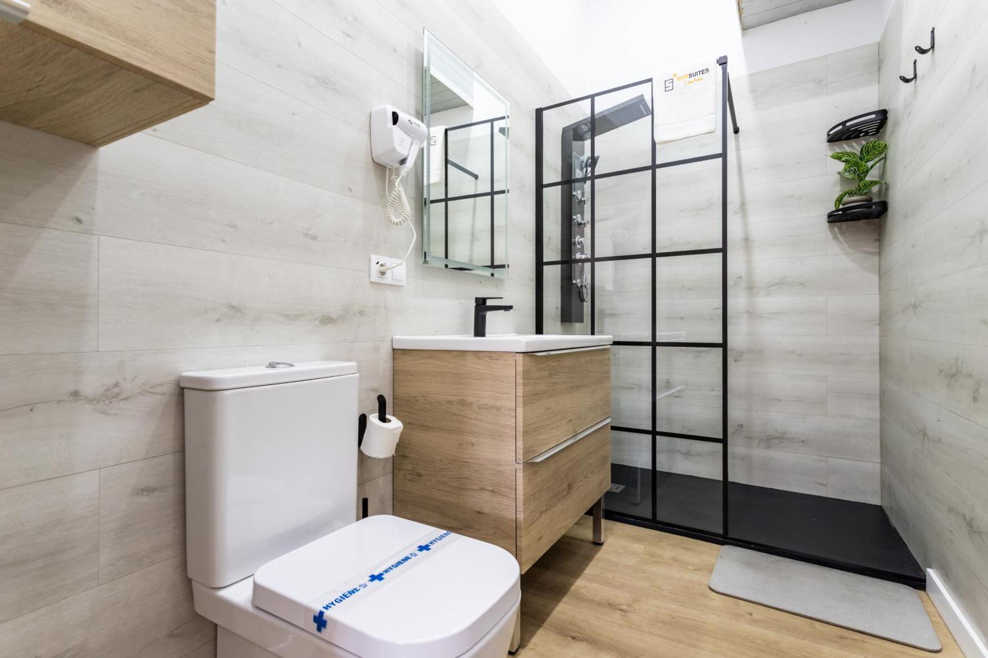 Sur Suites 2 Estudios Industriales Fuengirola Dış mekan fotoğraf